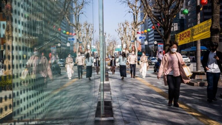 Xu hướng không sinh con nở rộ khắp châu Á